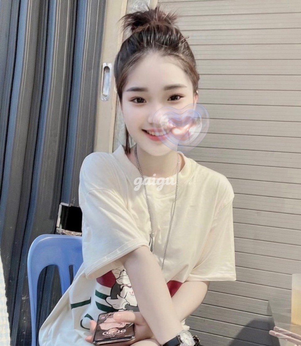 Bế Bống- cô gái dâm đảng bước ra từ cổ tích!!!